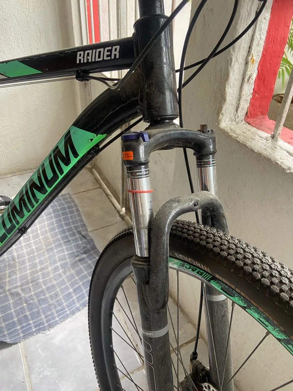 ? BICICLETA ARO 29 RAIDER - ÓTIMO ESTADO! - Foto 2