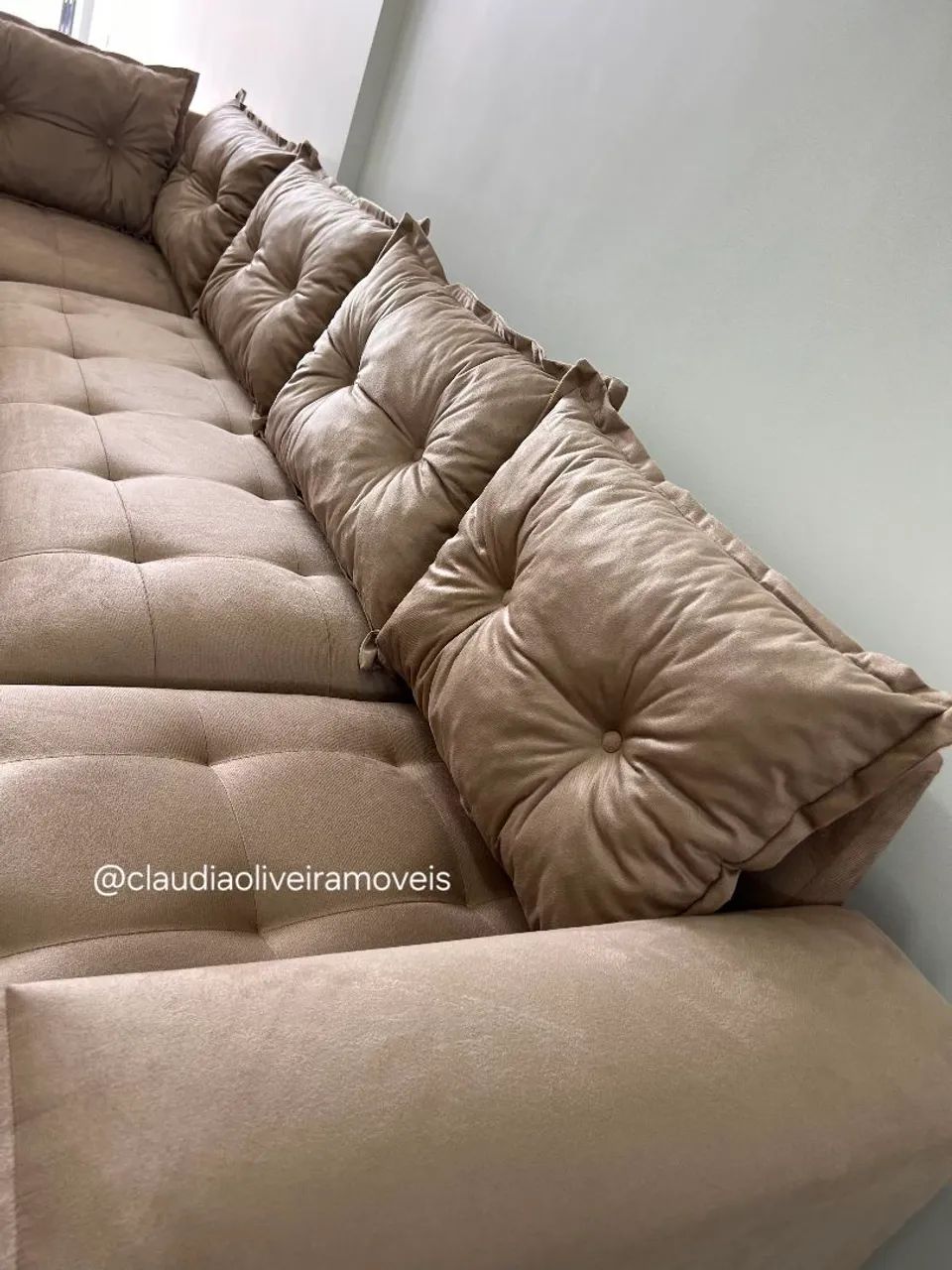 Sofá Três Peças NOVO!! - Foto 2