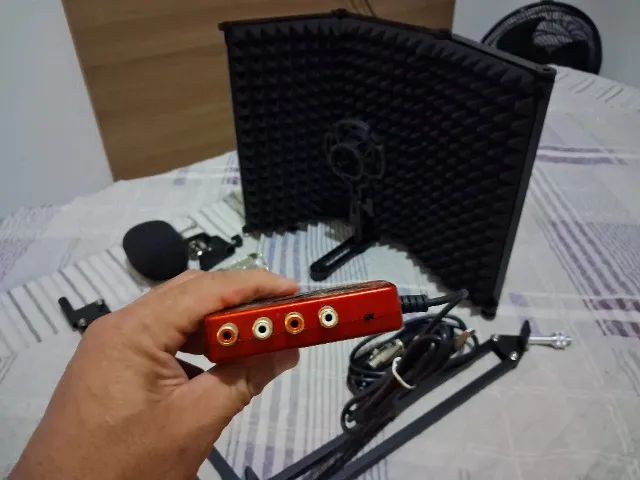 Kit podcast: Microfone BM800 + Interface Behringer + Isolamento Portátil - Foto 3