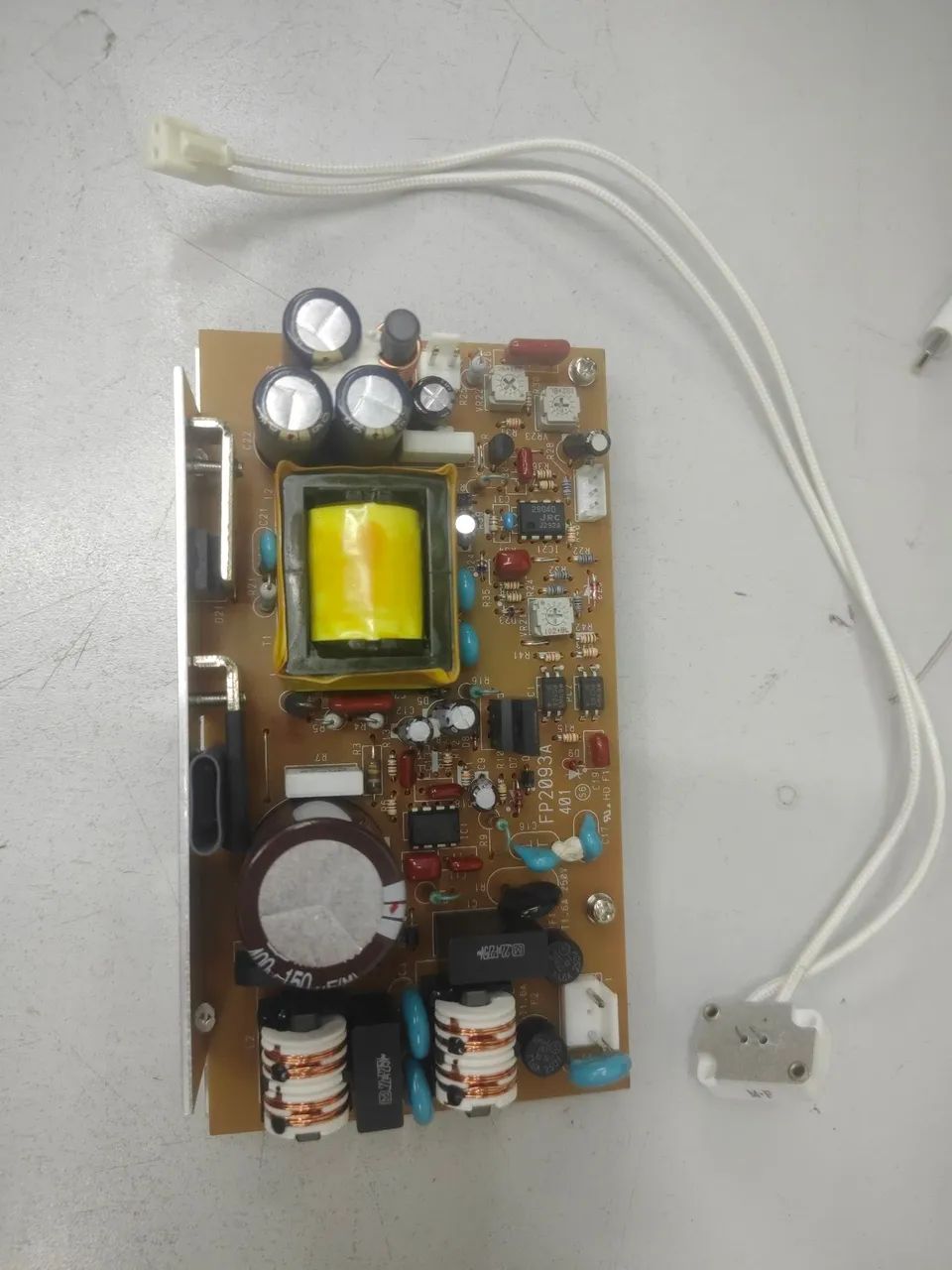 Fonte de alimentação do microscópio 
