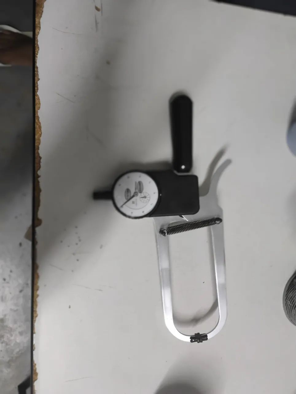 Vendo  plicômetro ou adipômetro 