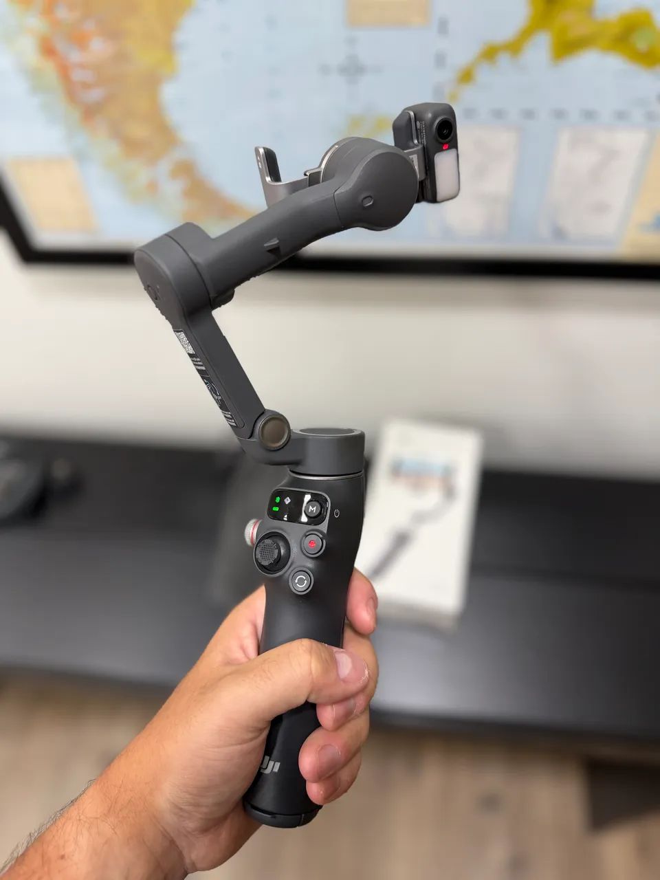 Osmo Mobile 7P + Microfone DJI Mini - Acessórios de Celular