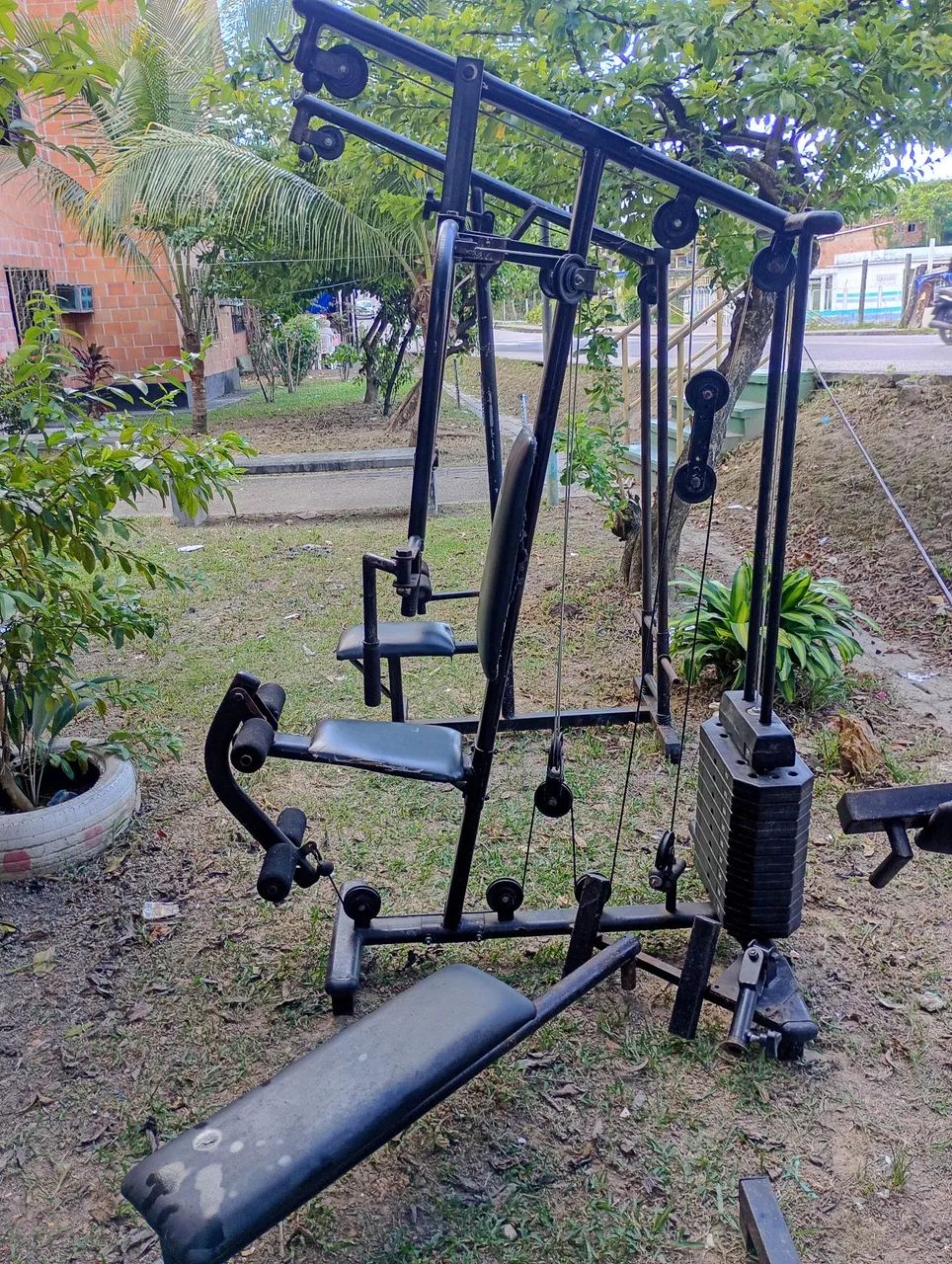 Máquina de exercícios e pesos  - Foto 3