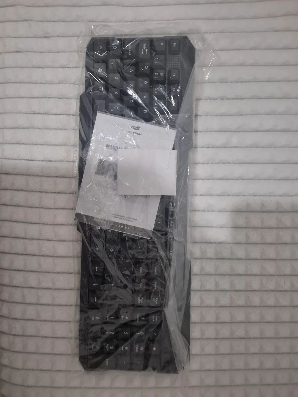 Teclado da marca C3Tech Sem Fio nunca usado  - Foto 2