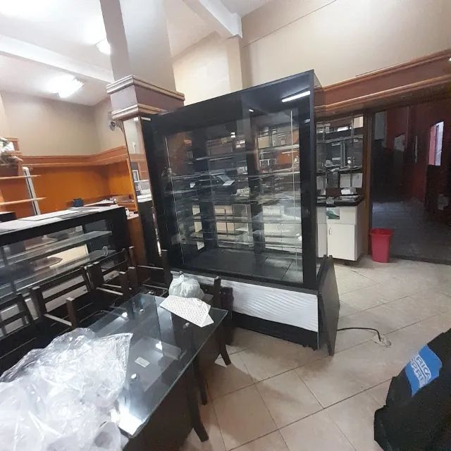 Vitrine de doces refrigerada  - Foto 4