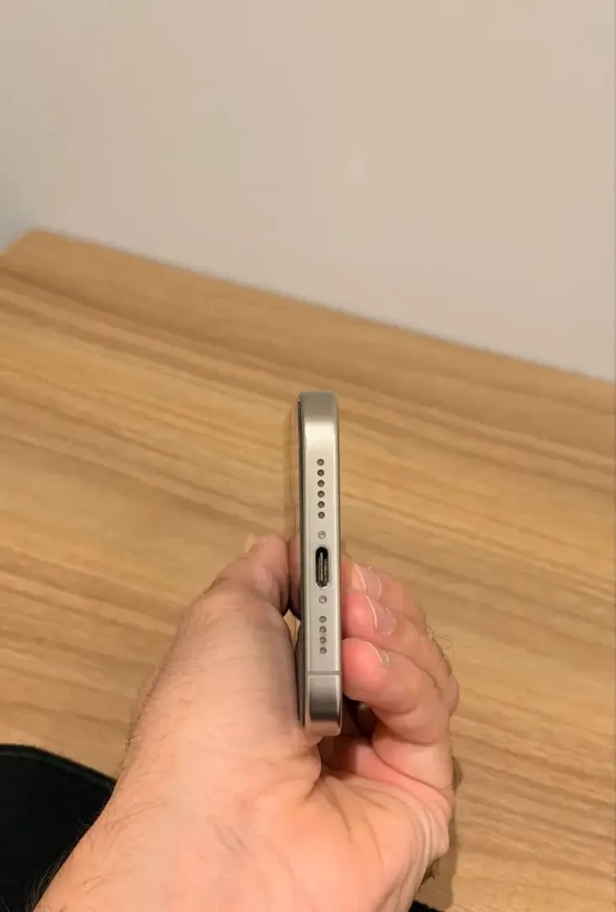 IPHONE 15 PRO MAX - Foto 4