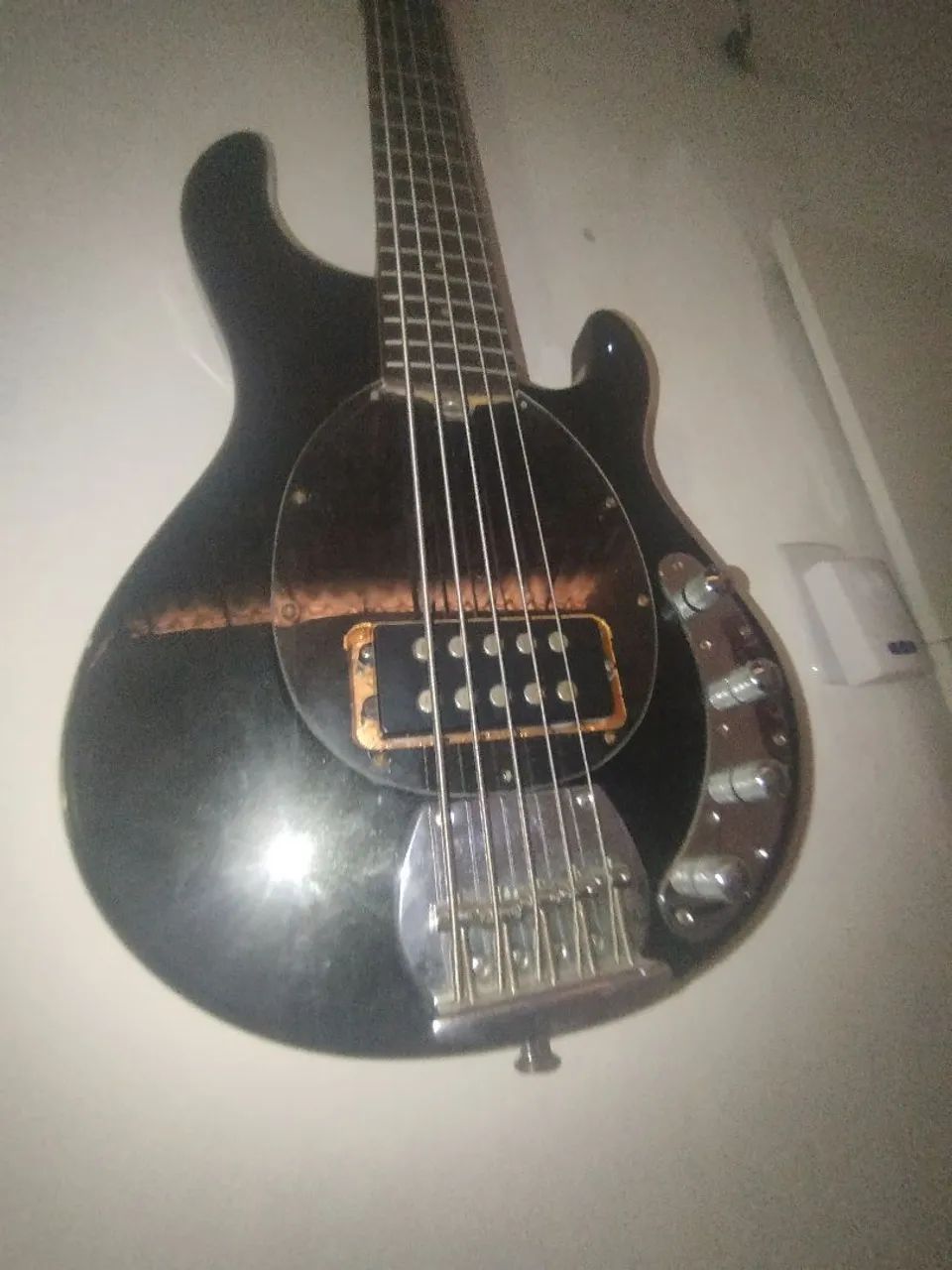 Contrabaixo music Man modifild - Foto 2