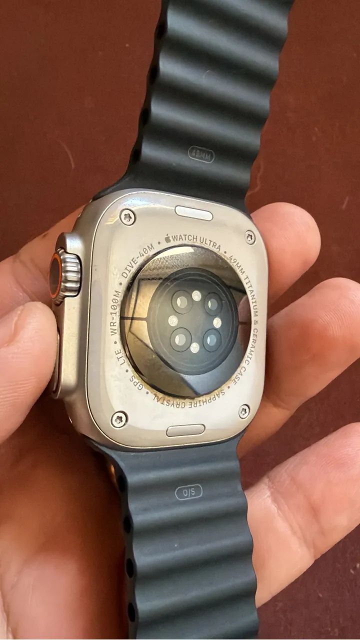 Apple Watch Ultra 2 - Foto 2