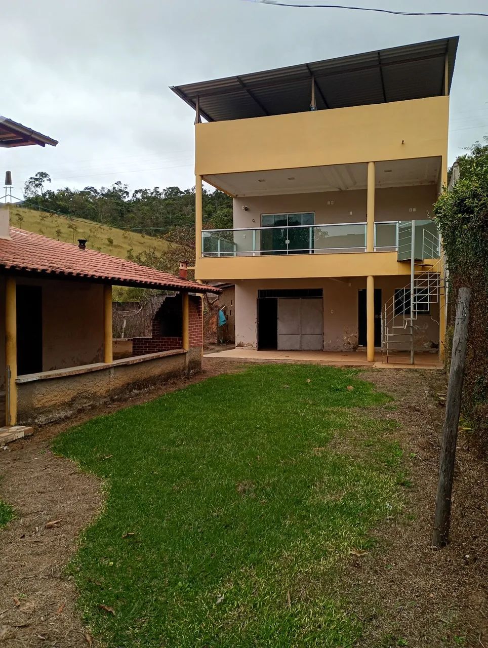 Vendo ou troco propriedade rural com 2 casas. - Foto 4