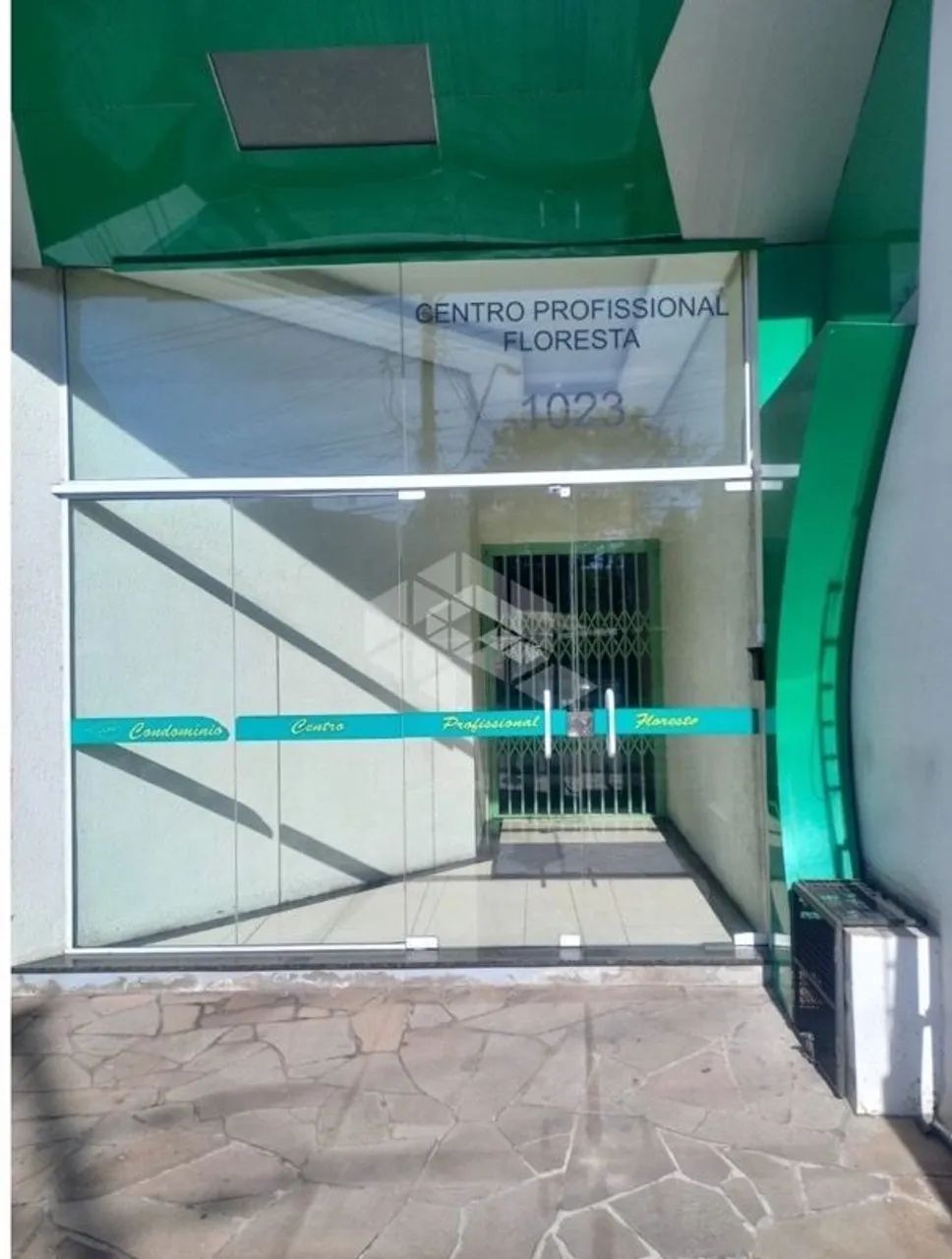Sala 52M² - para Alugar - Foto 2