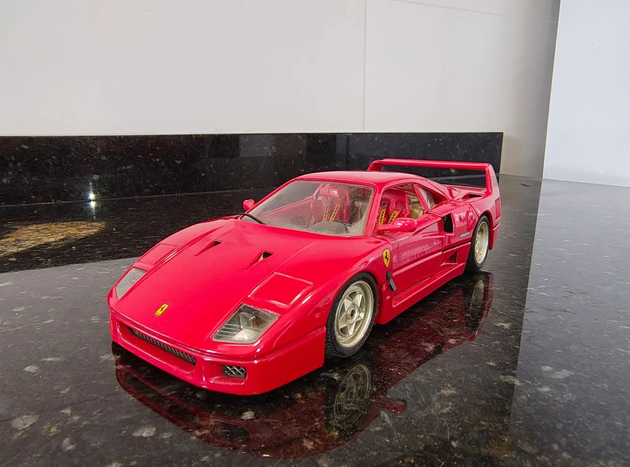 Ferrari F40 Burago 1/18