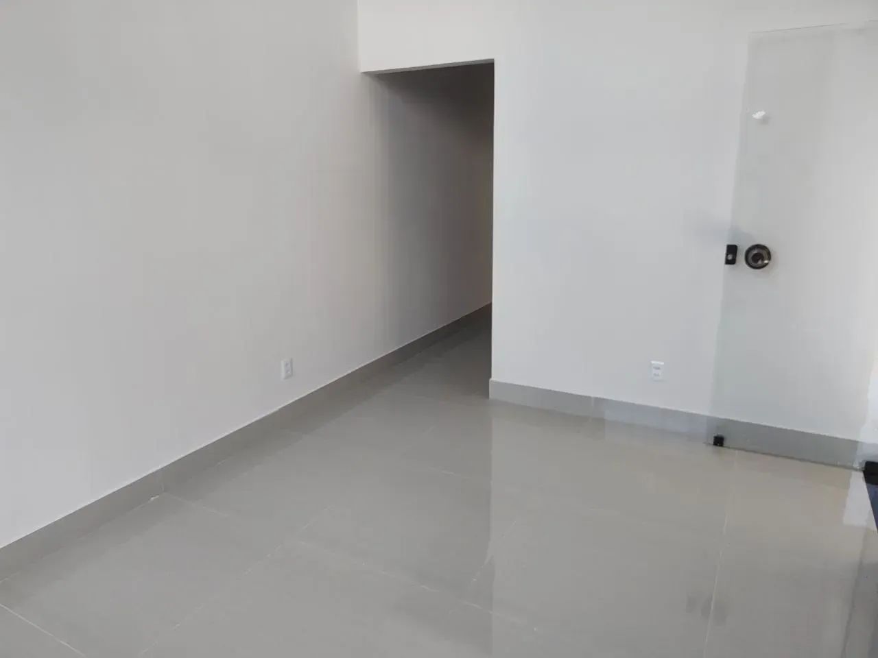 EXCELENTE CASA EM CALDAS NOVAS - Foto 2