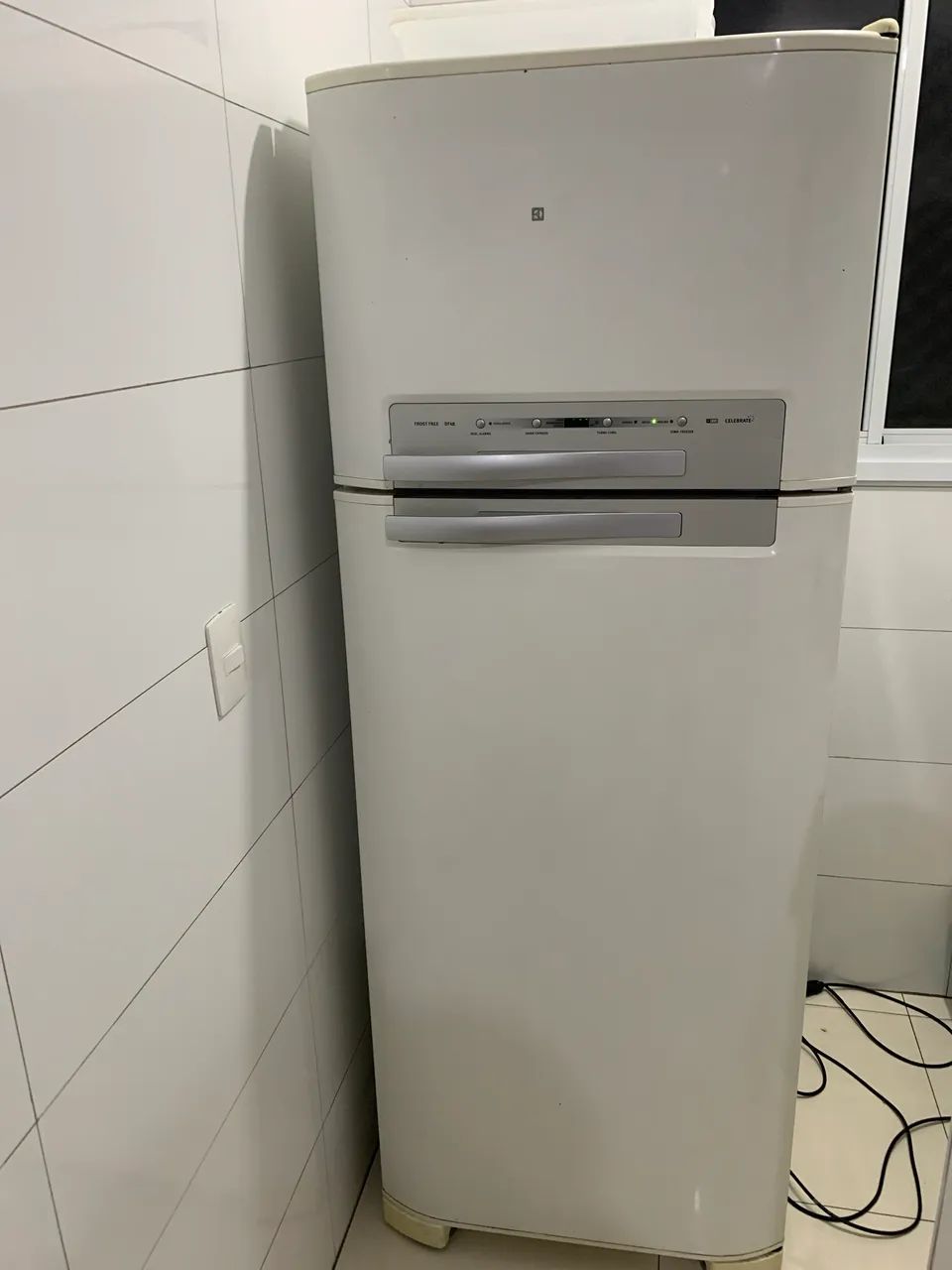 Geladeira Eletrolux em perfeito estado