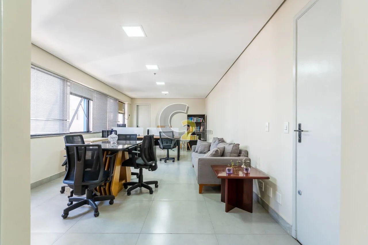 Sala Comercial a Venda na Barra Funda - 1 sala e 1 vaga - Foto 2