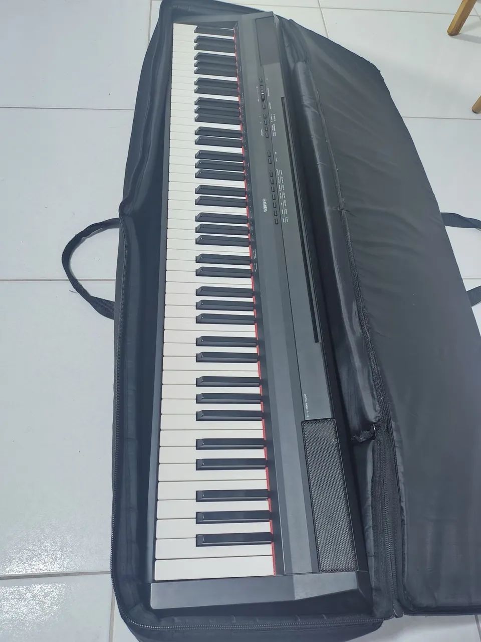 Piano Yamaha digital P115  - Foto 4