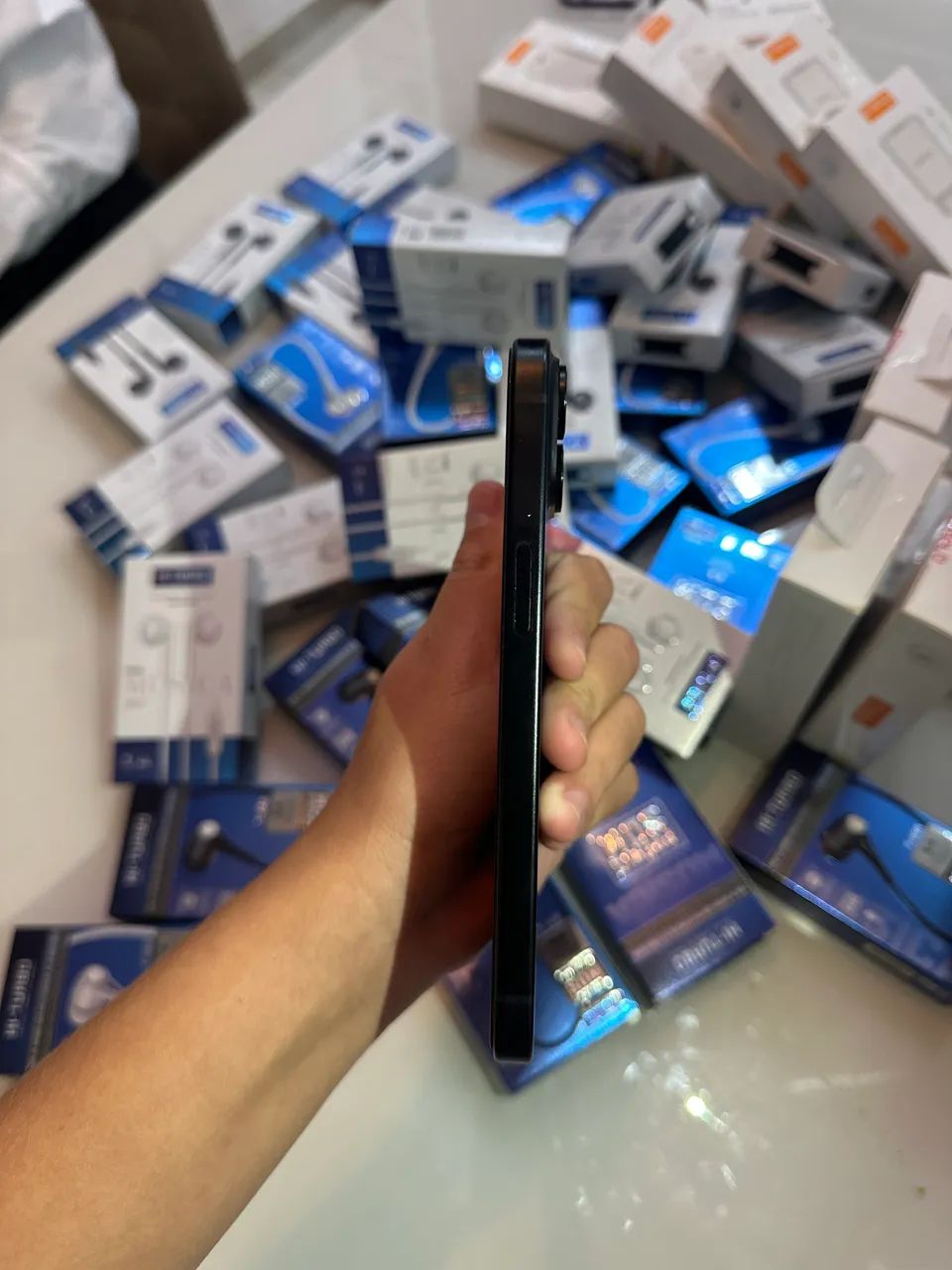 IPHONE 15  - Foto 3