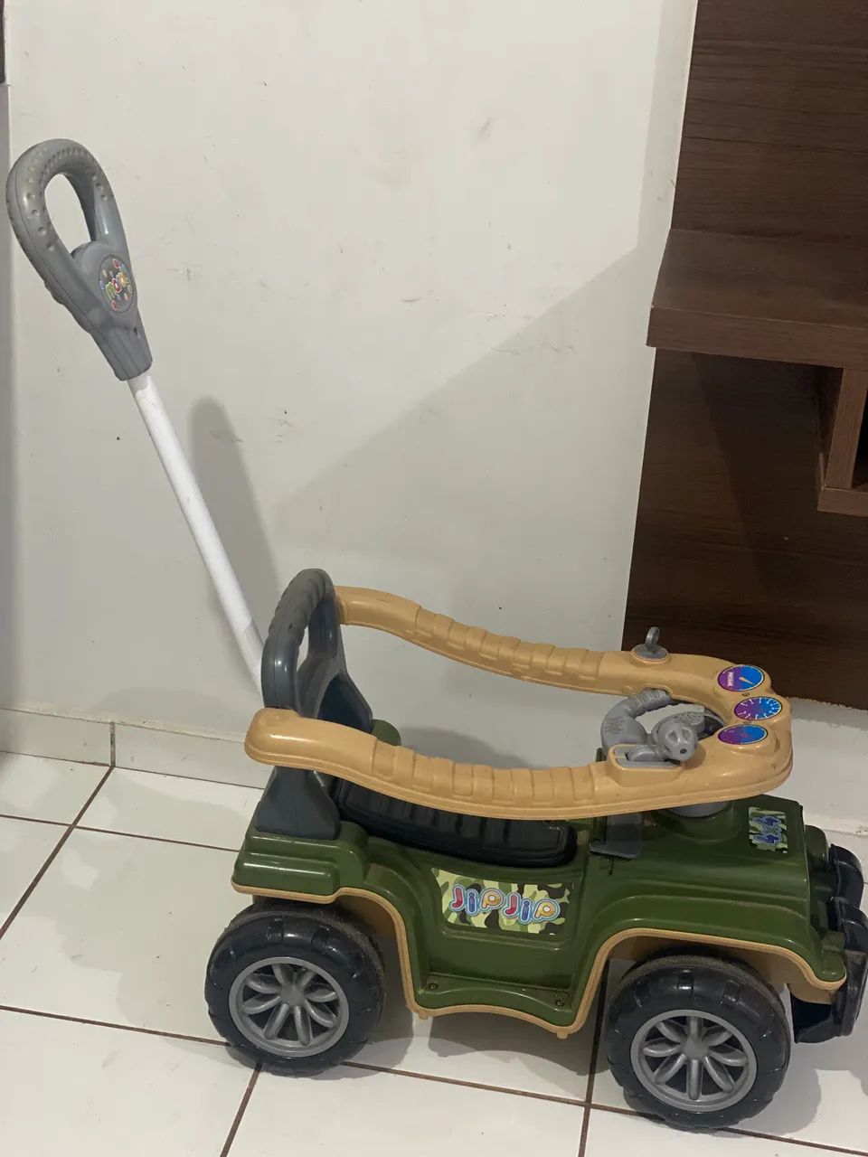 Quadriciclo Infantil Com Empurrador  - Foto 3