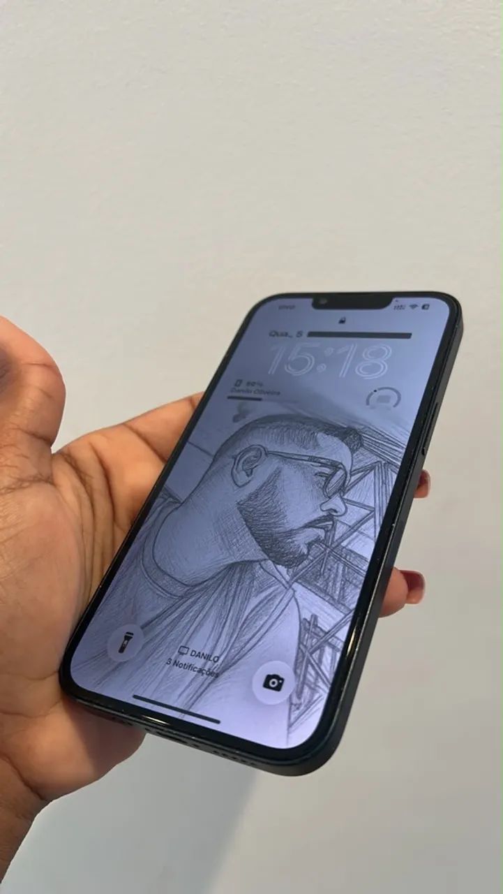 iPhone 13