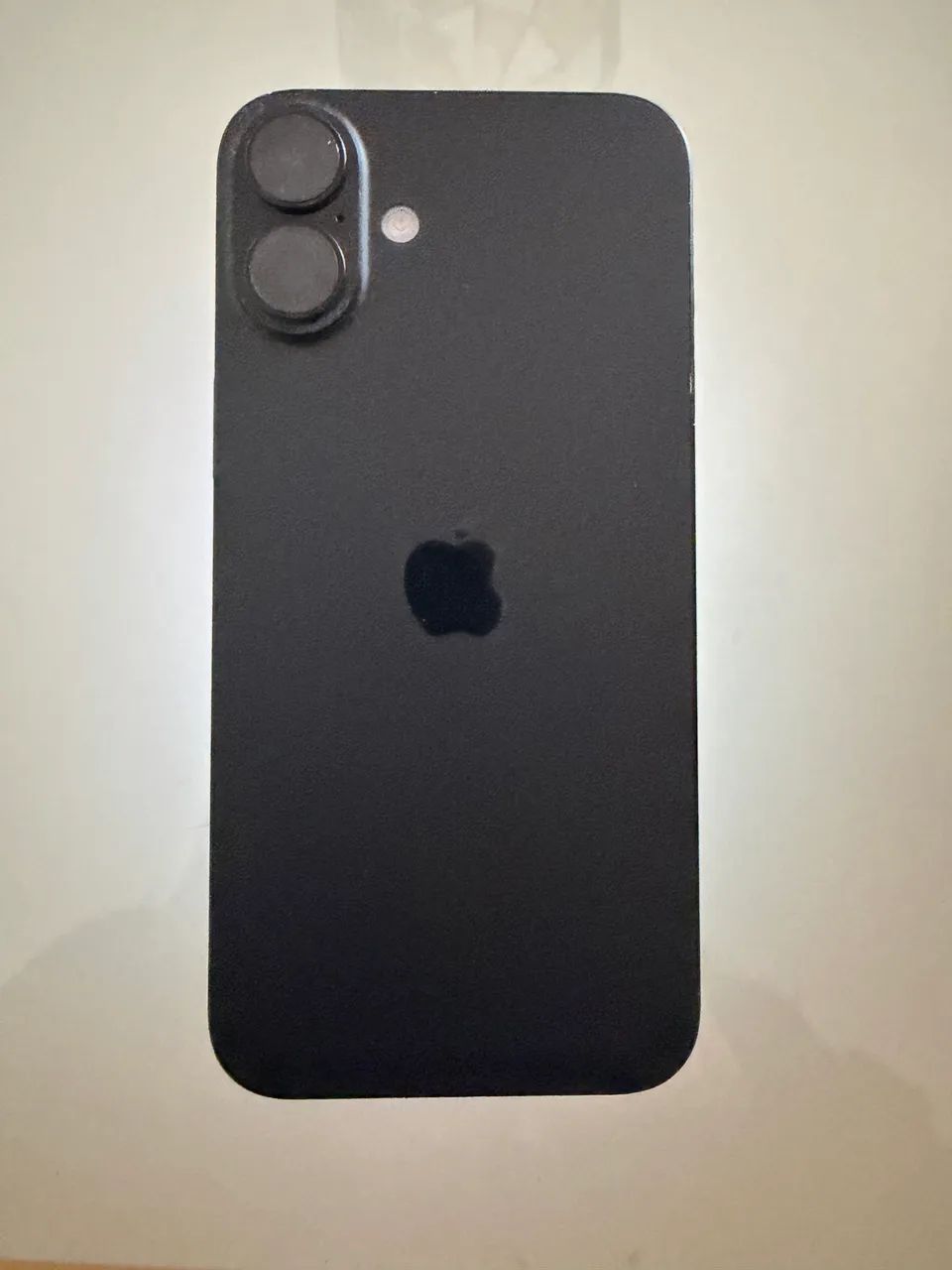 iphone 16 PLUS 128gb preto em perfeito estado! Acompanha caixa e cabo e nota! - Foto 2