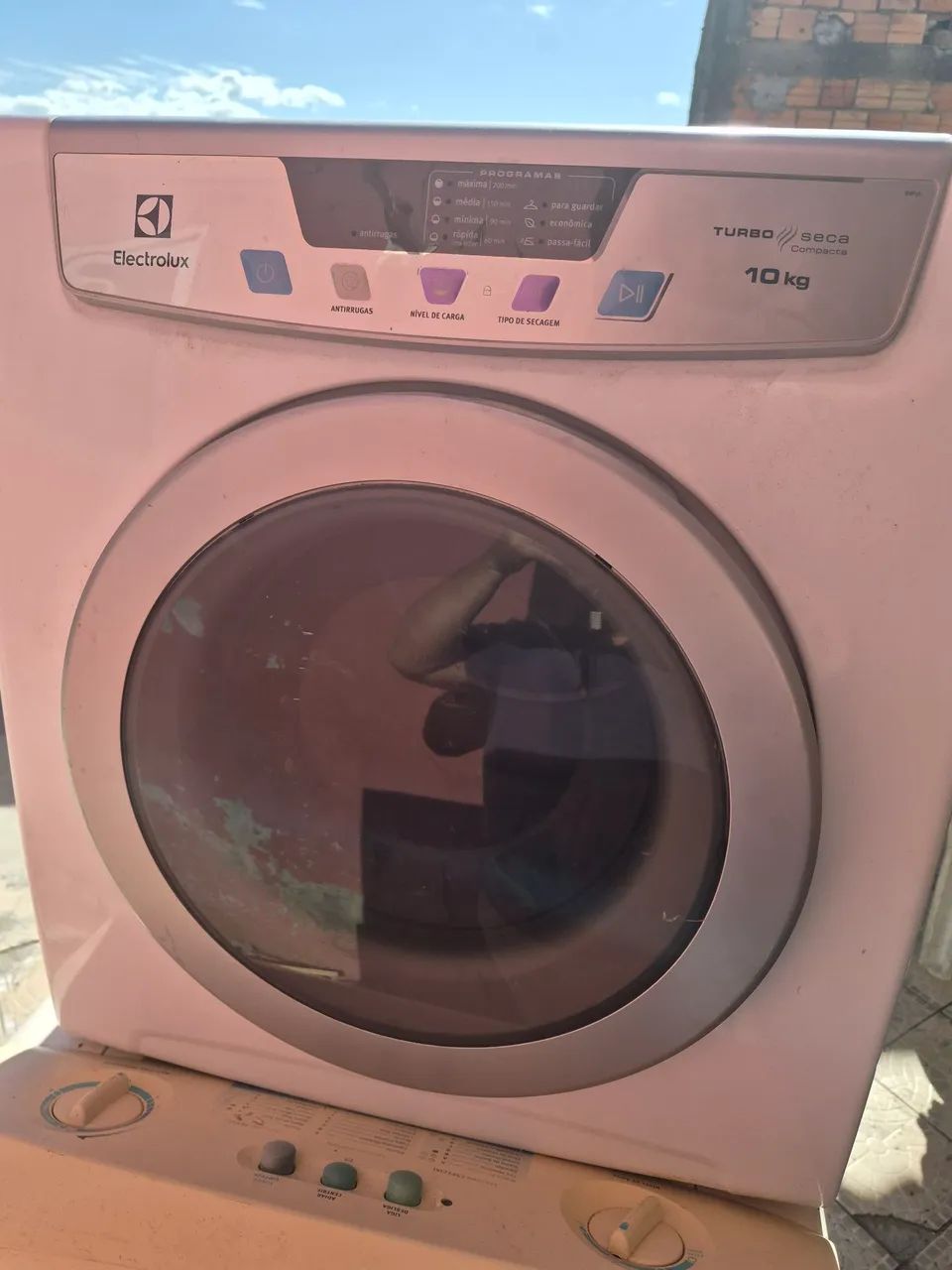 Vendo secadora em bom estado fucionando perfeitamente