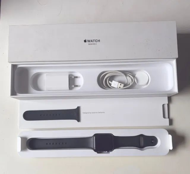 Apple Watch Series 3, 42mm