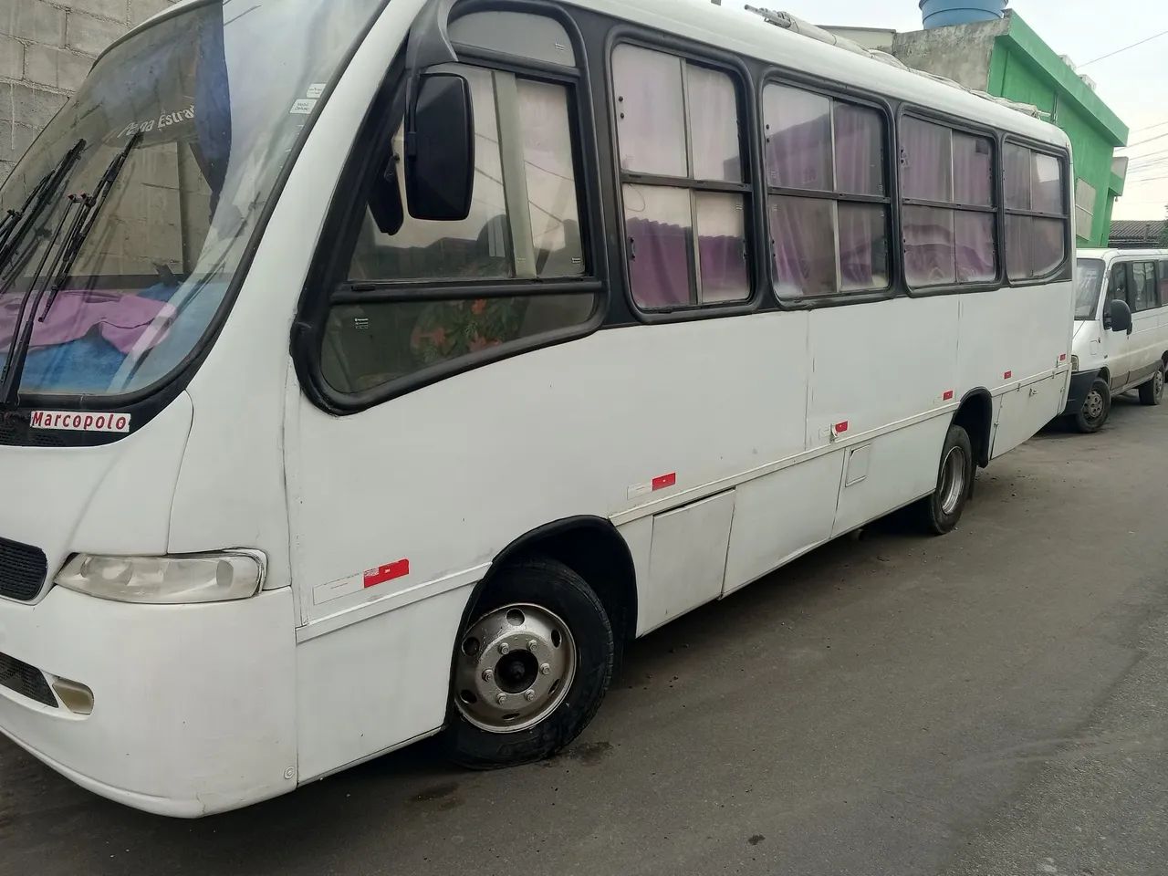 micro ônibus trailer 