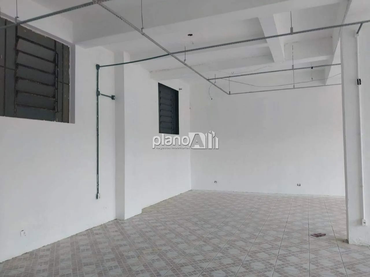 Loja para aluguel, com 111m², - Parque dos Anjos - Gravataí / RS por R$ 8.000,00 - Foto 11