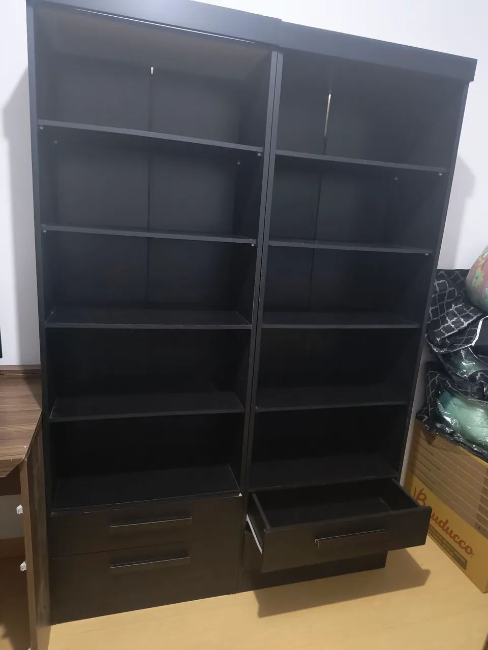 2 estantes para escritório com gaveta  - Foto 6