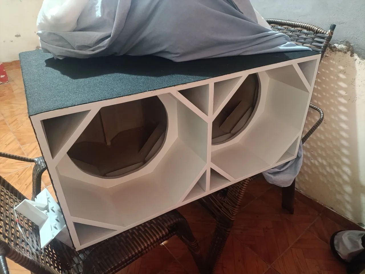 Vendo caixa de som automotivo de alto falante de 15 polegadas nunca usado. - Foto 5