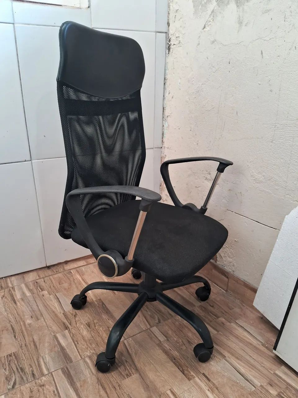 Cadeira de escritório - Foto 2