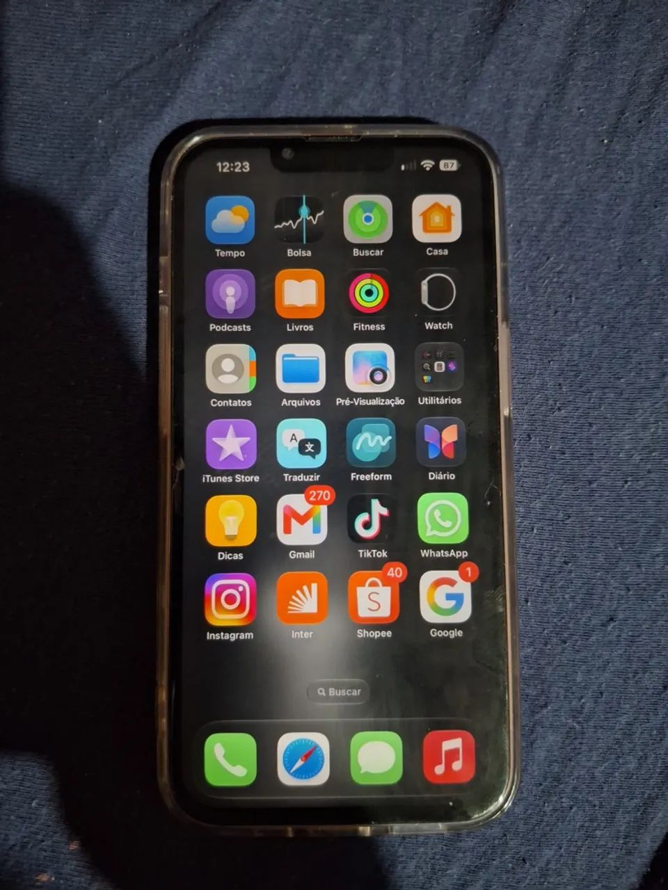 iPhone 13 