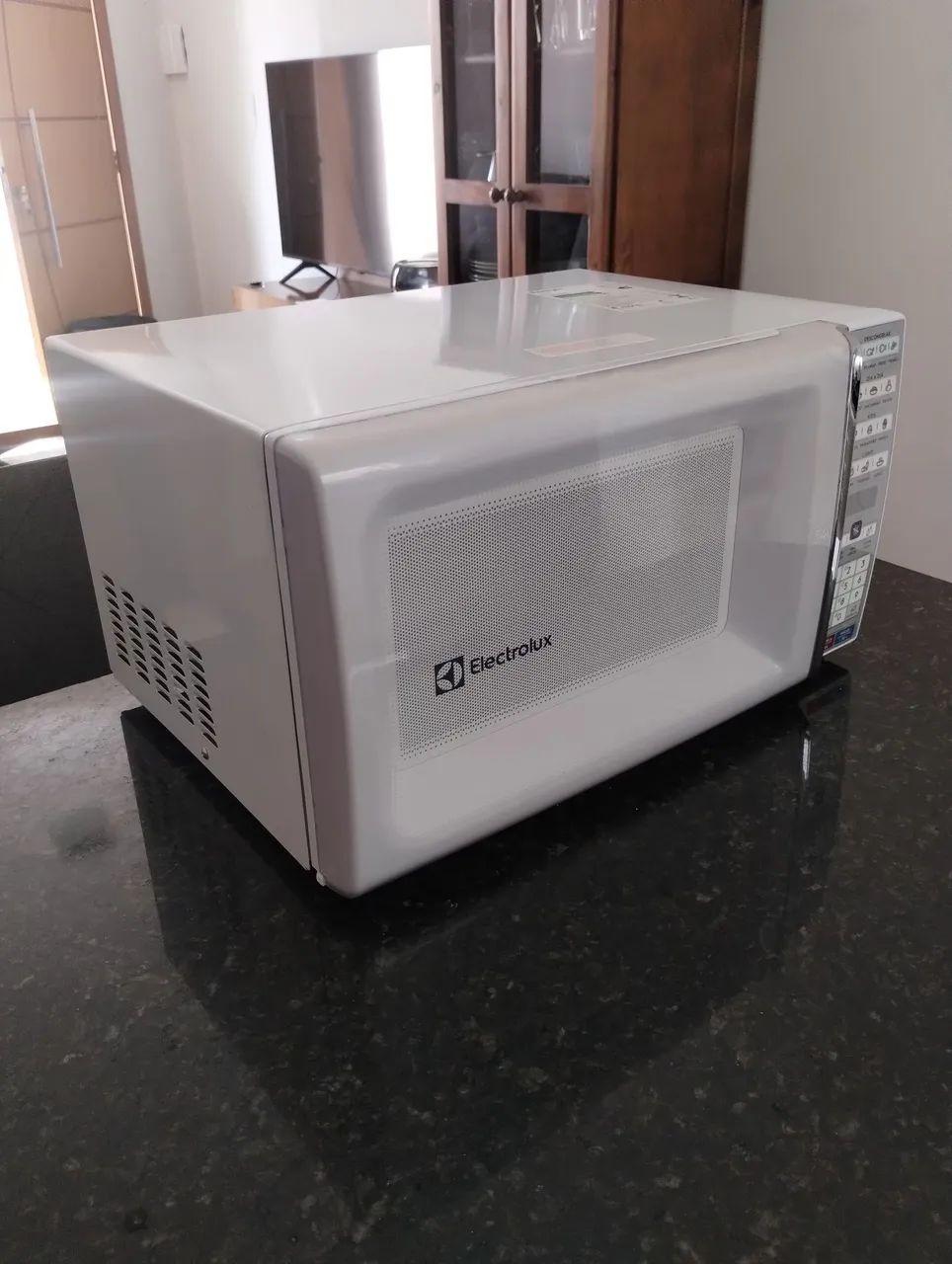 Micro-ondas Electrolux 34L - Foto 3