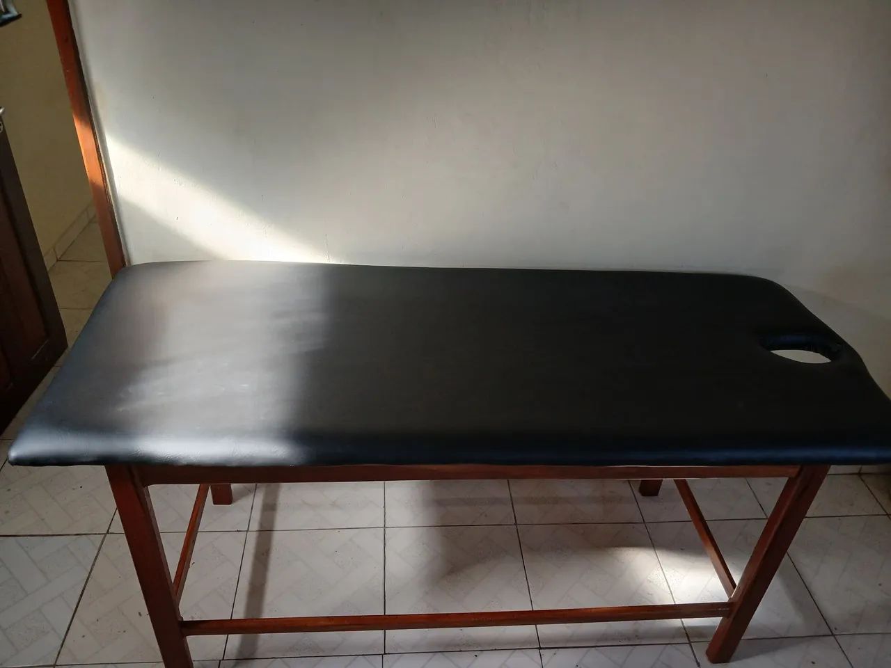 Vende-se maca para massagem - Foto 2