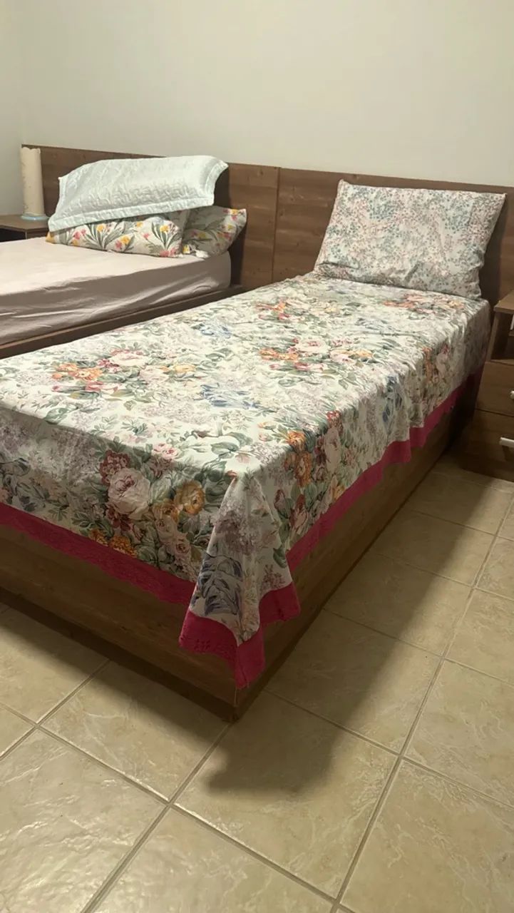 Cama de solteiro com colchão  - Foto 2