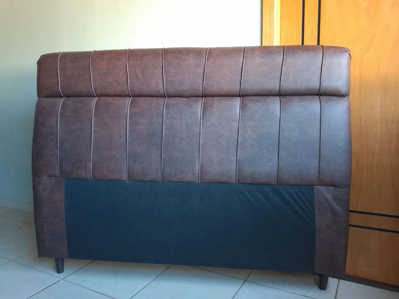 Vende-se cabeceira de cama Queen