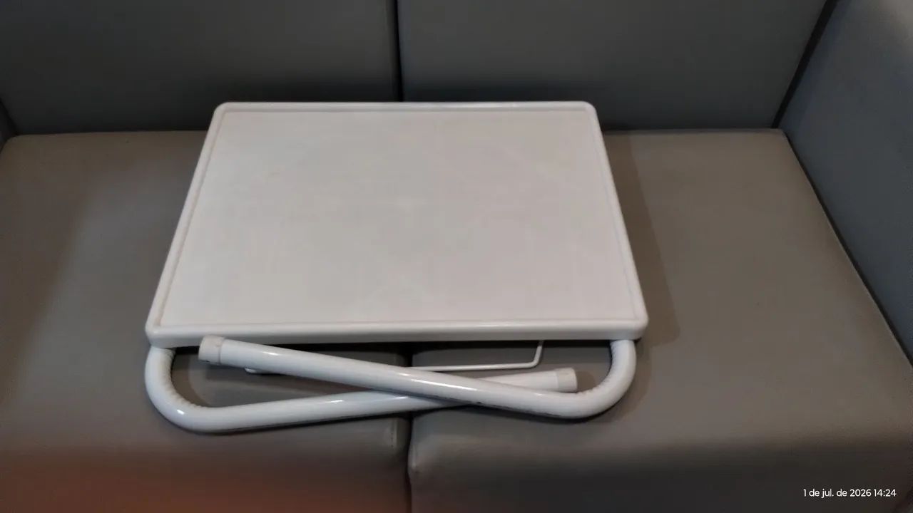 MESA PEQUENA PORTÁTIL - Foto 4
