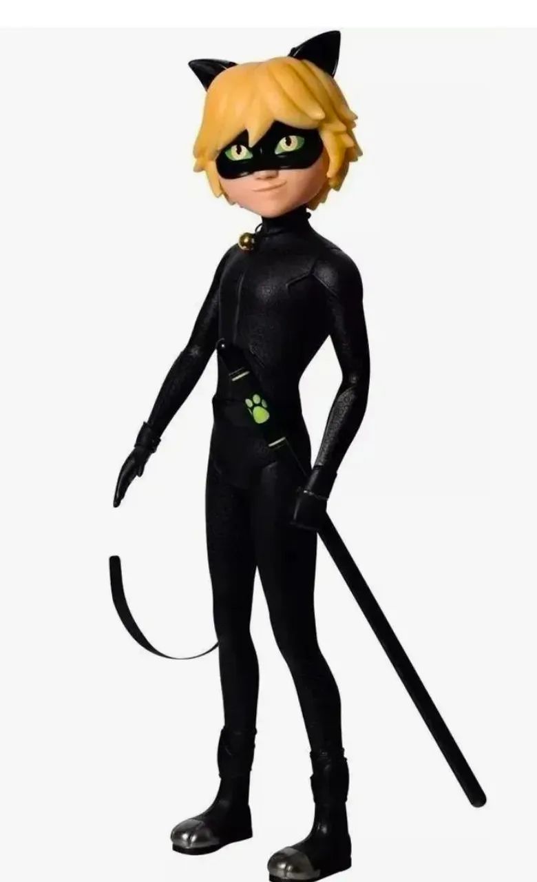 Boneco cat noir