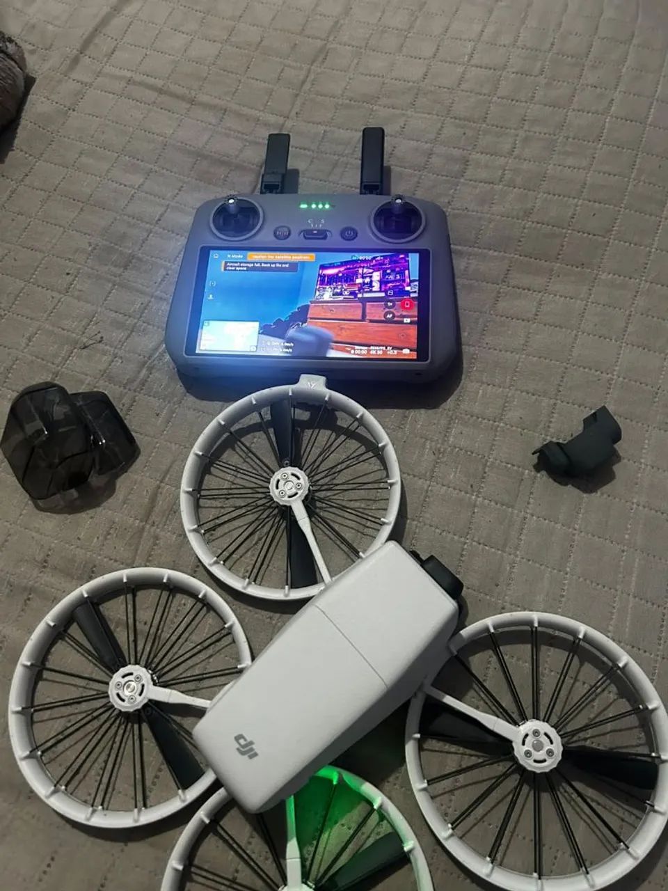 Drone DJI Flip + RC2 com Tela - Pouquíssimo Uso - Foto 4