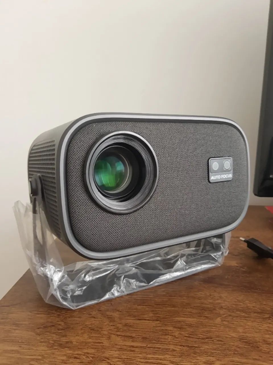 Projetor HD 4K com Android  - Foto 3