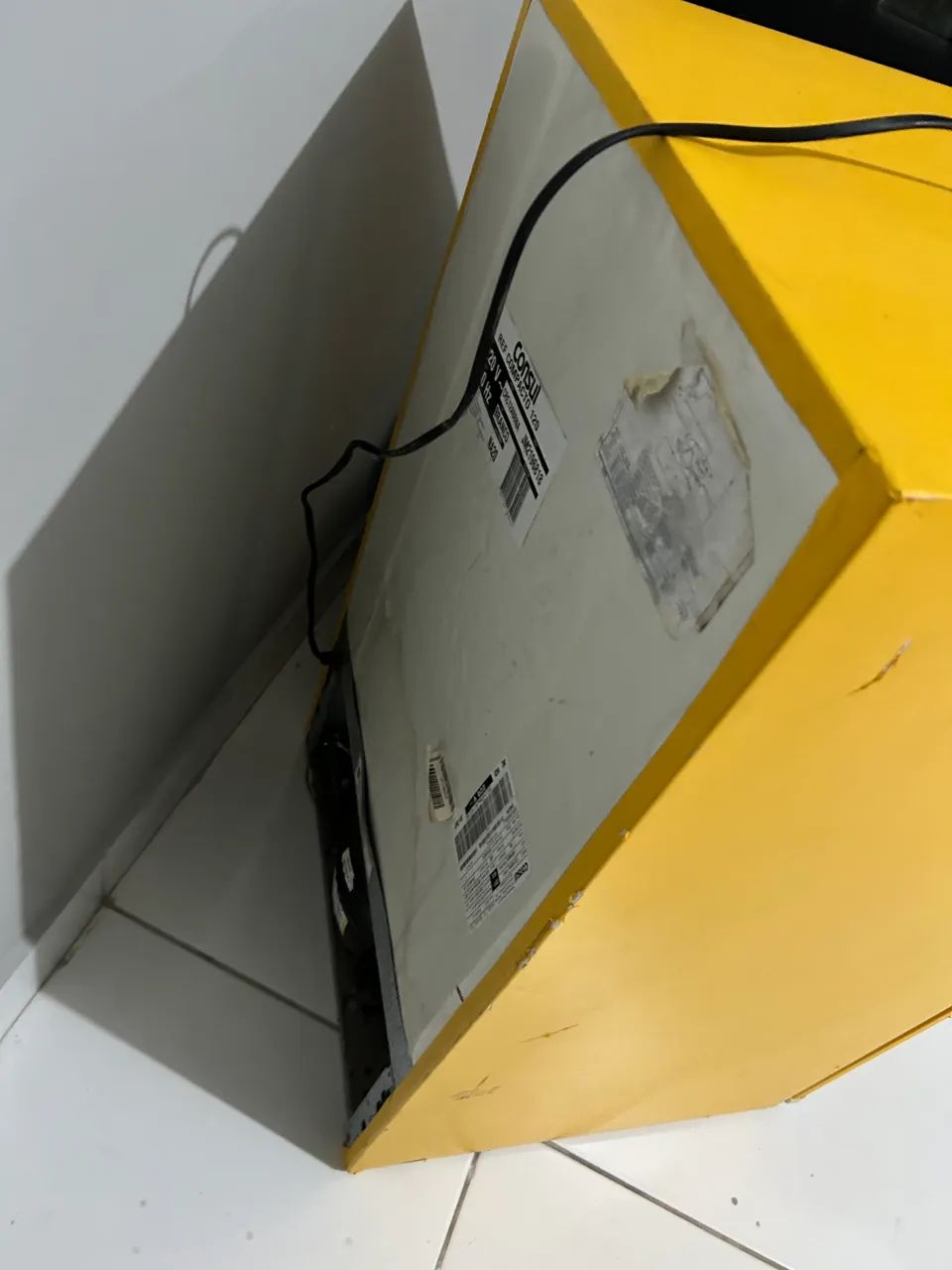 Vendo frigobar 120L, funcionando perfeitamente. - Foto 5