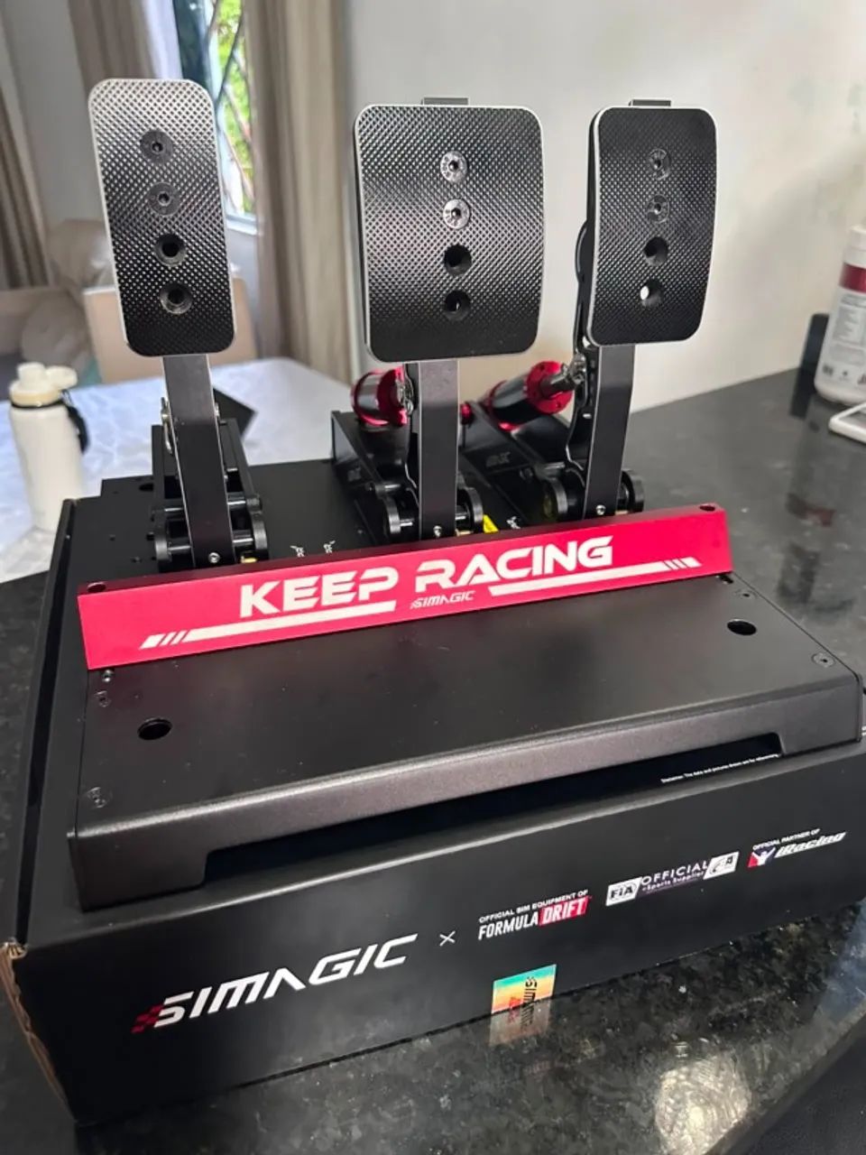Pedaleira Simagic P1000 Tri Pedal