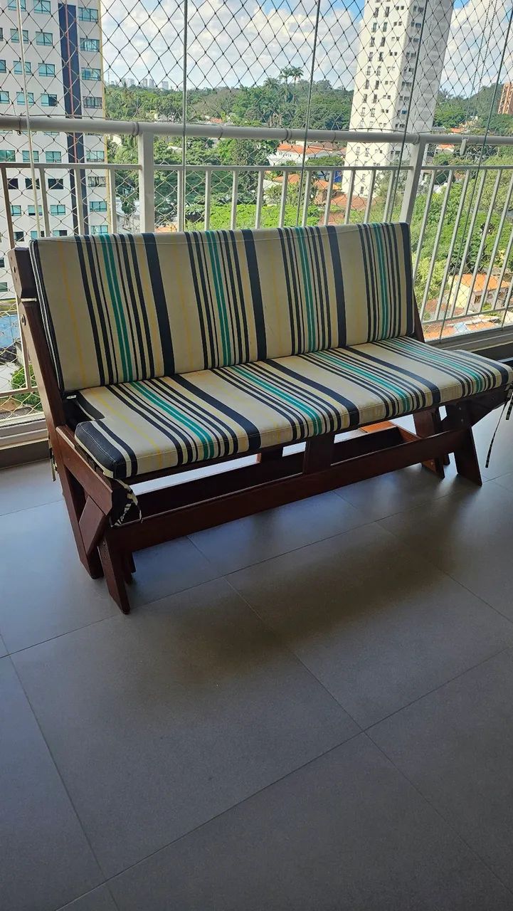 Mesa Banco em madeira 