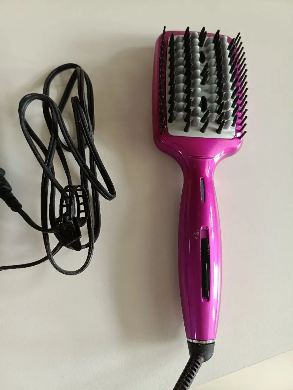 Escova alisamento Conair Infinit, em estado de nova.