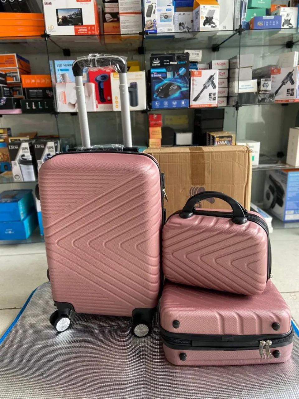 Mala de Bordo 10KG com Duas Bagagens de Mão - Foto 2