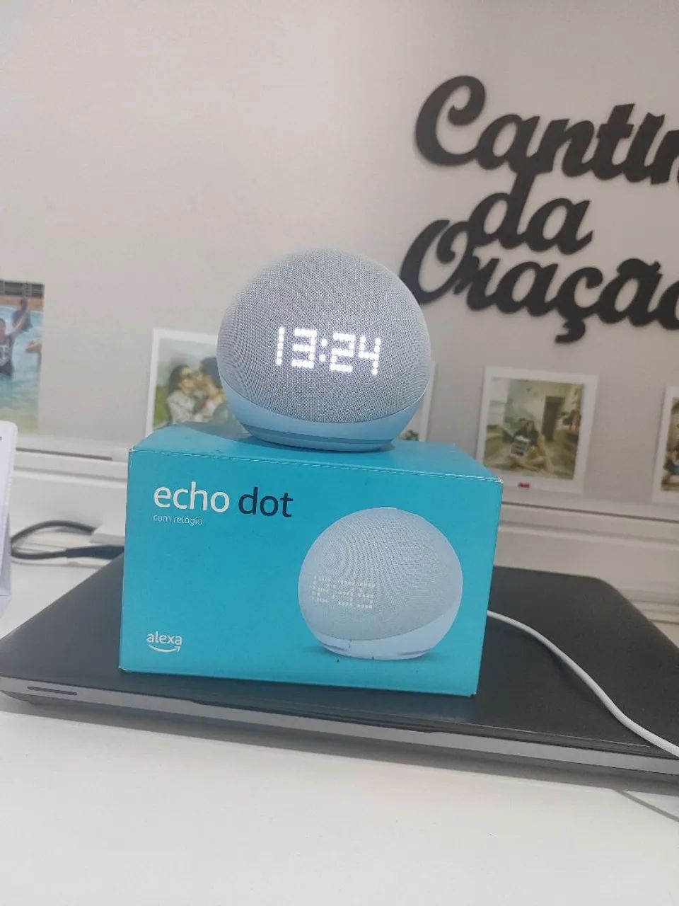 Echo Dot 5 com relógio Alexa 