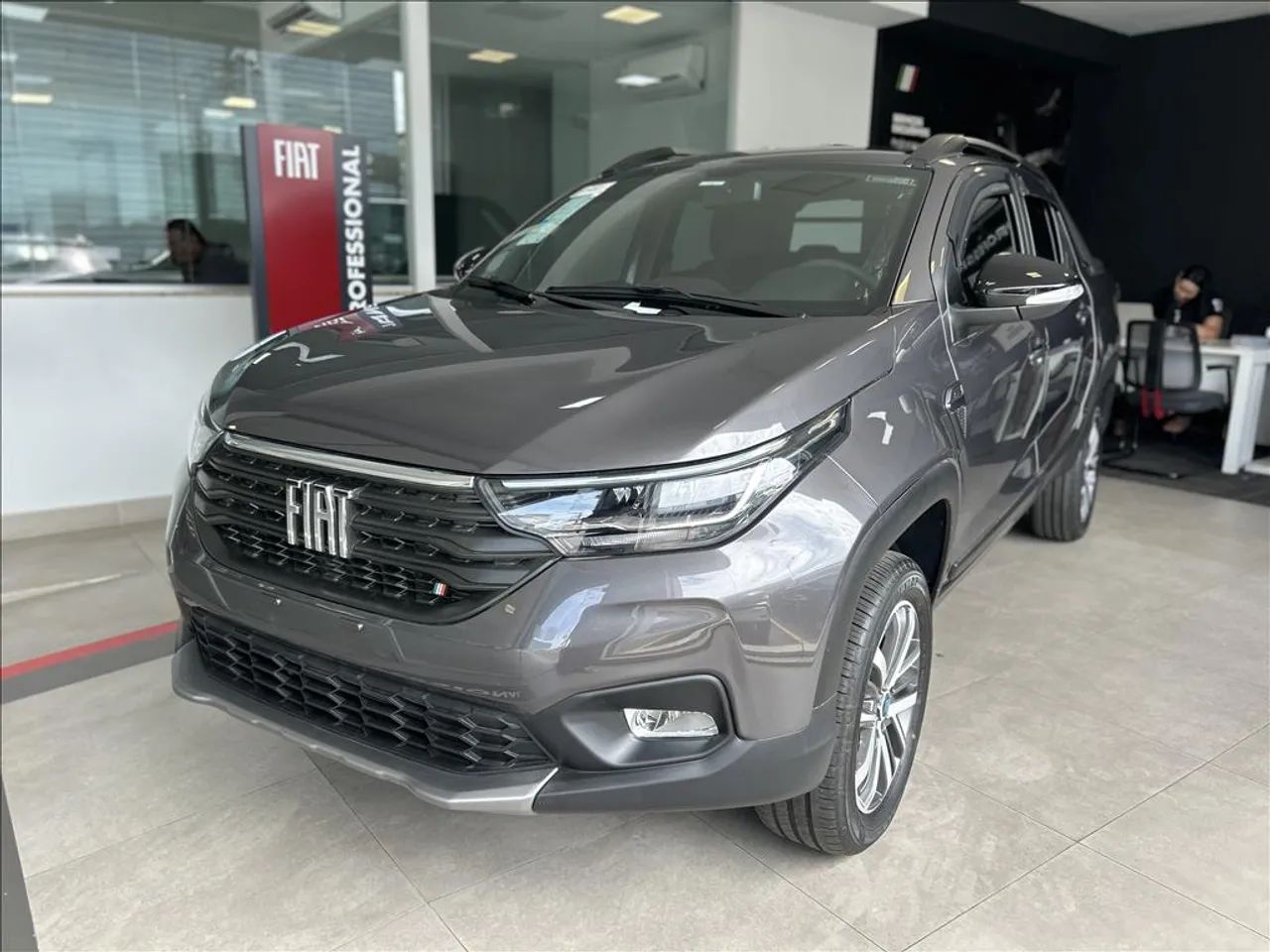 Fiat Strada CD VOLCANO 1.3 8V FLEX 2027
