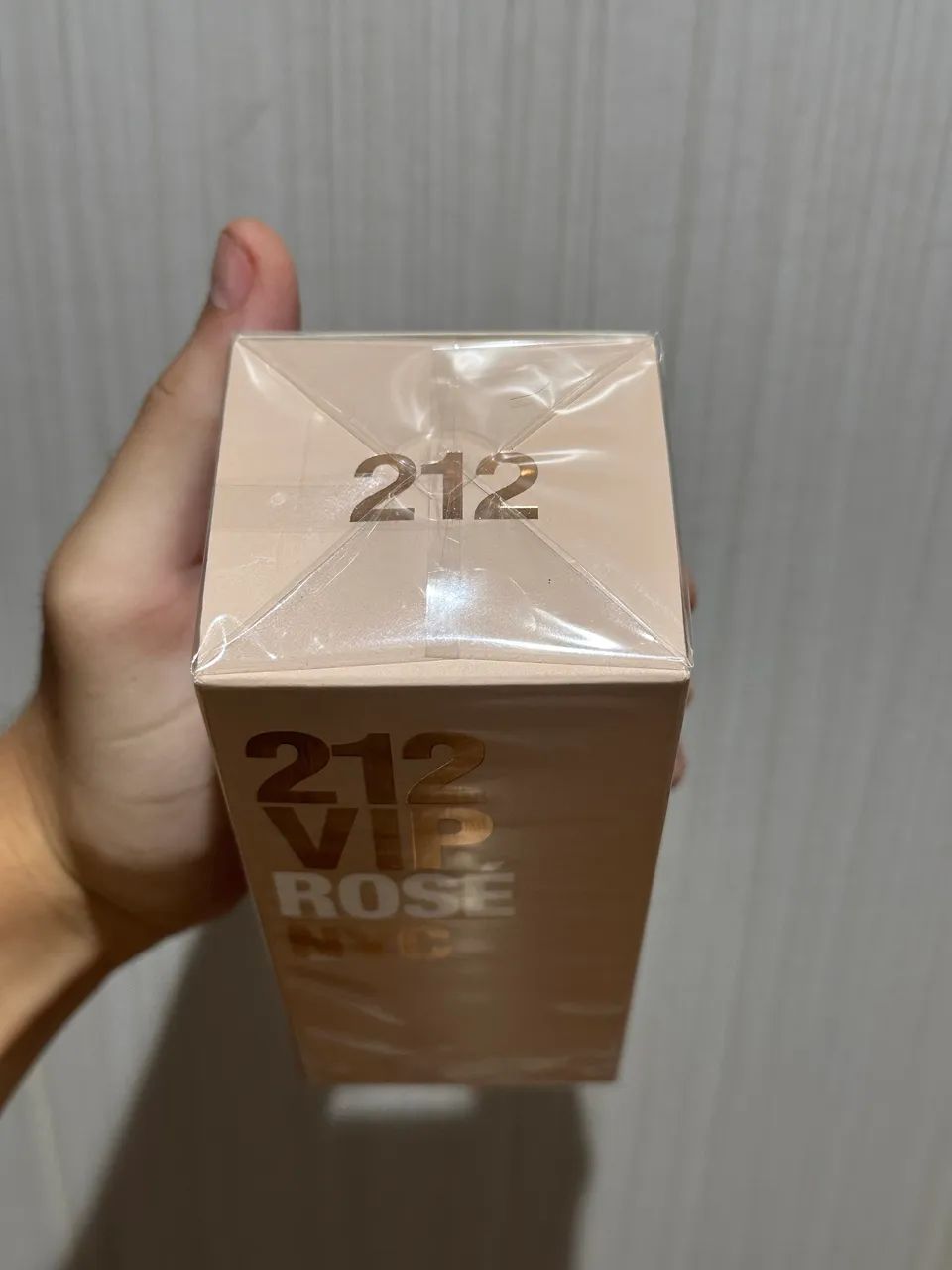 Perfume 212 VIP ROSE NYC  - Foto 3