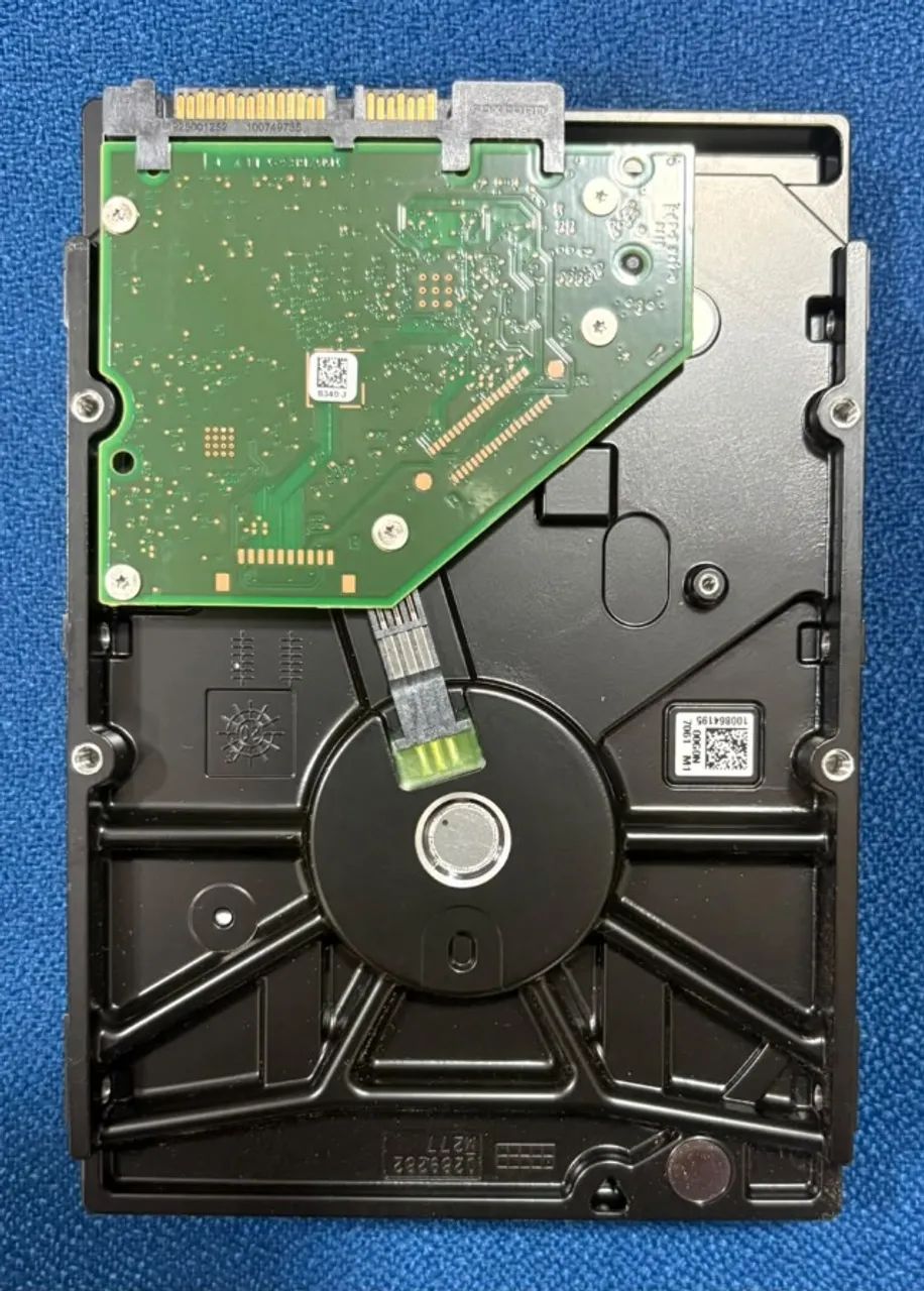 HD SEAGATE IRONWOLF NAS 4TB - Foto 2