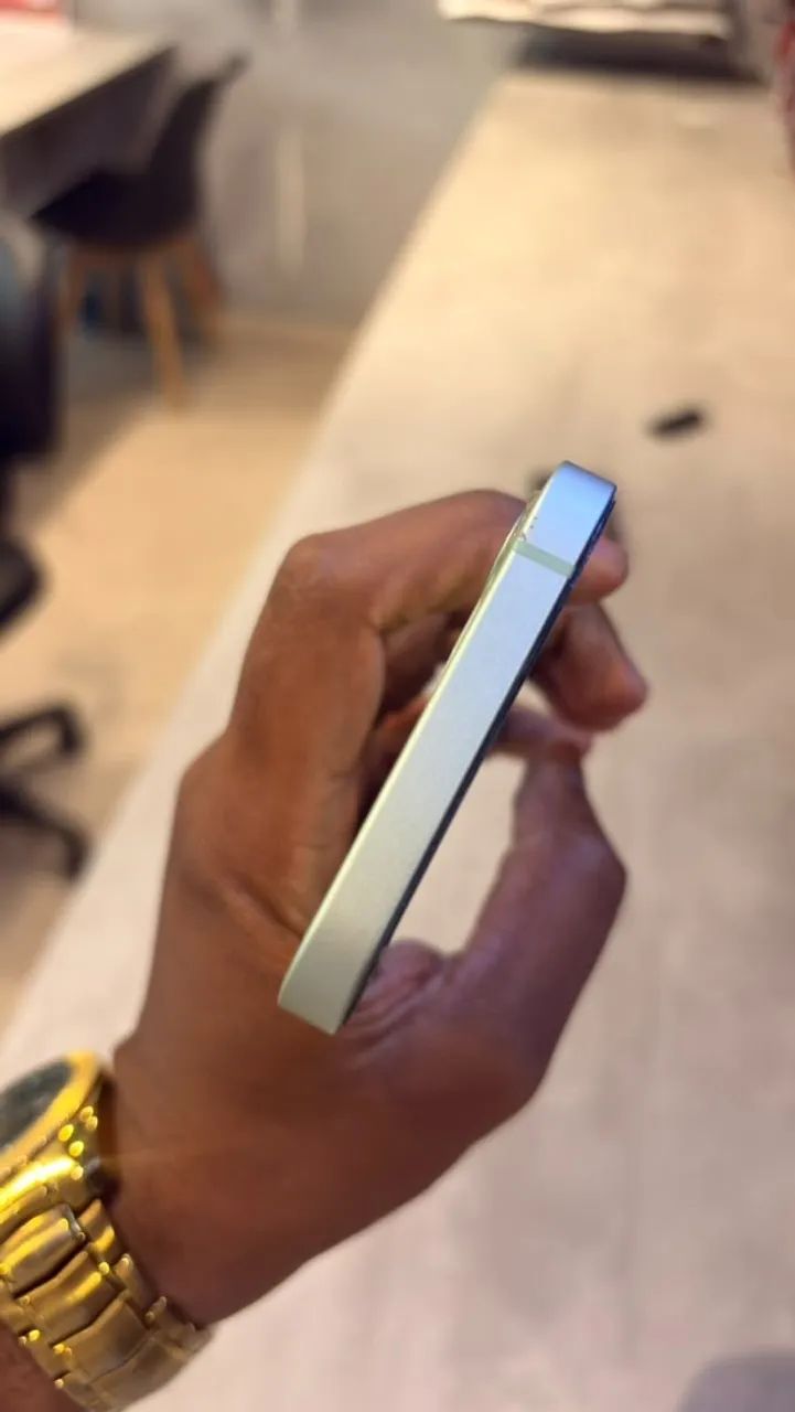 iPhone 12  - Foto 2
