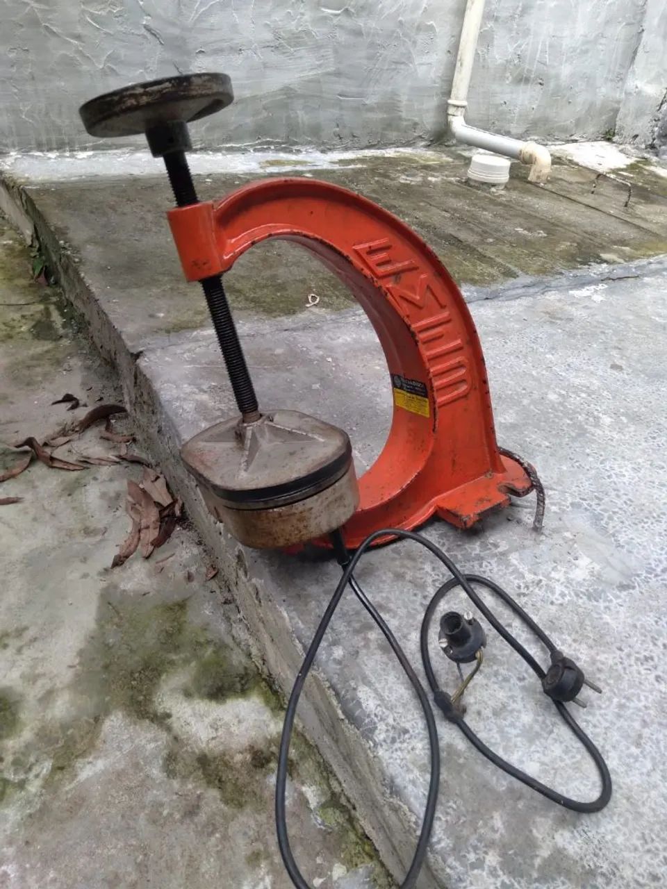 VENDO VULCANIZADOR 